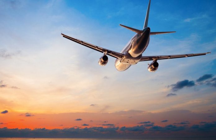 investire sul settore aereo