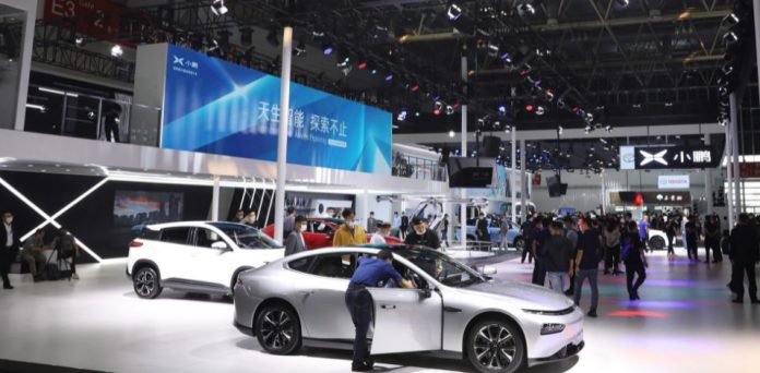 investire certificates auto elettriche