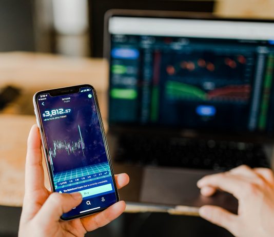 Barclays presenta un Certificato sulle Azioni di Unicredit certificates azioni Unicredit