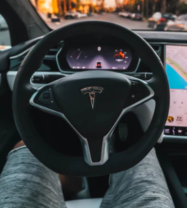 investire azioni Tesla