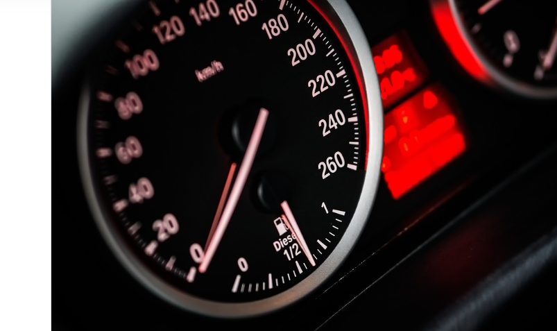 investire sul settore automobilistico