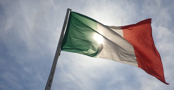 Investire su Azioni Italiane con i Certificates