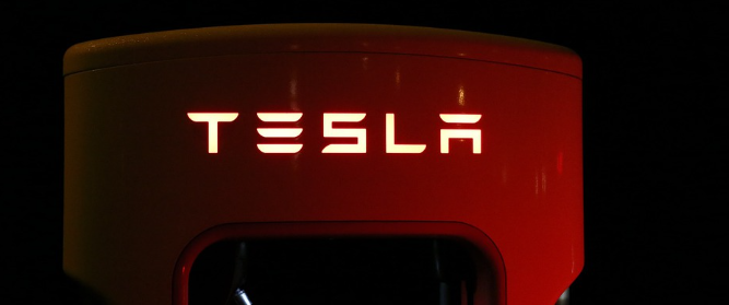 azioni Tesla