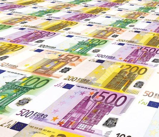 BCE – La Banca Centrale Europea BCE - La Banca Centrale Europea