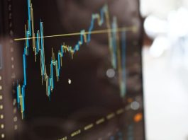 Cedole fino al 12% annuo su tre grandi titoli italiani investire con i certificati di borsa