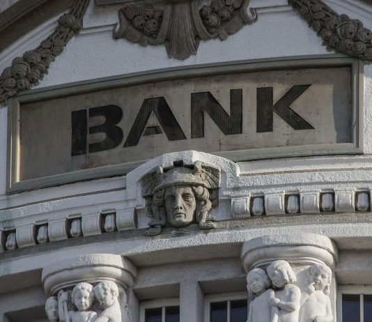 Focus sulle banche europee con un certificato di Vontobel investire sulle banche