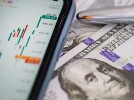 Perché l’euro si sta apprezzando contro il dollaro? euro dollaro