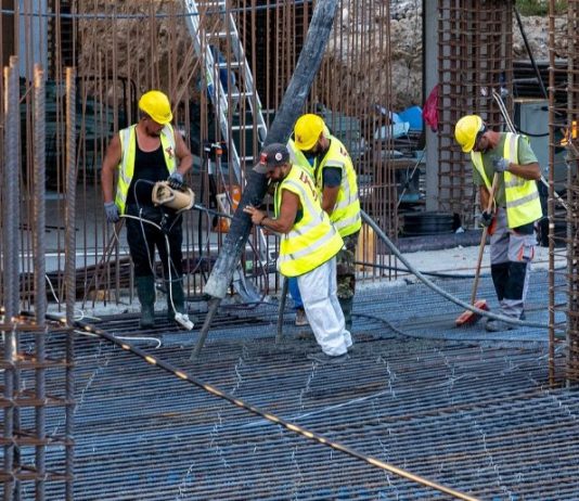 azioni buzzi cemento